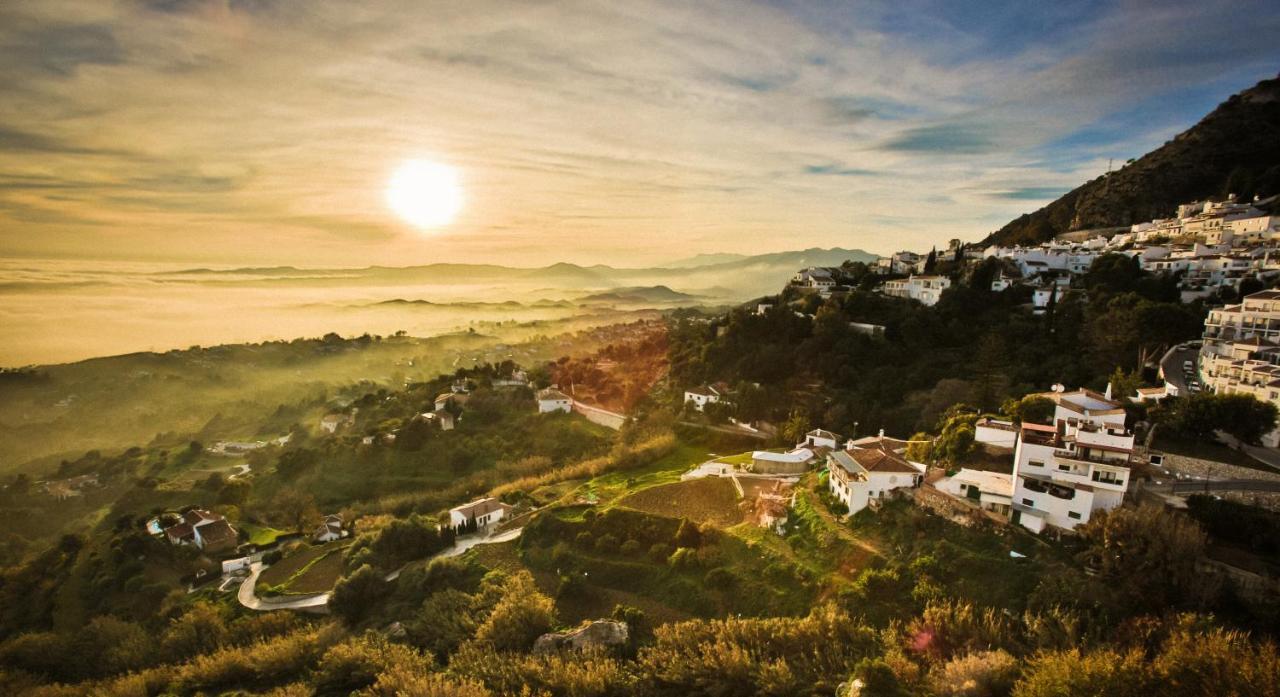 Sea To Sky Suites - Mijas Pueblo Exterior photo